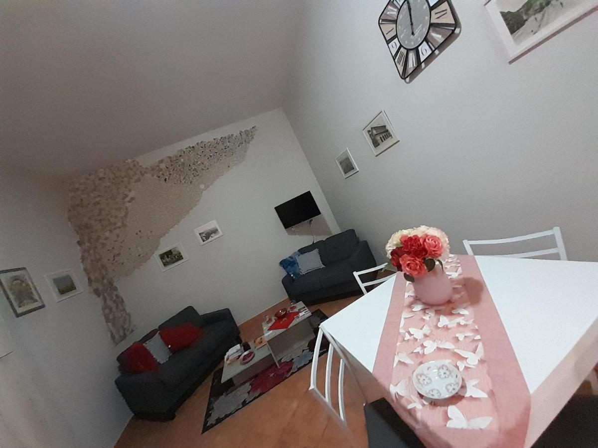 Dimora Donna Carmela Apartman Nápoly Kültér fotó